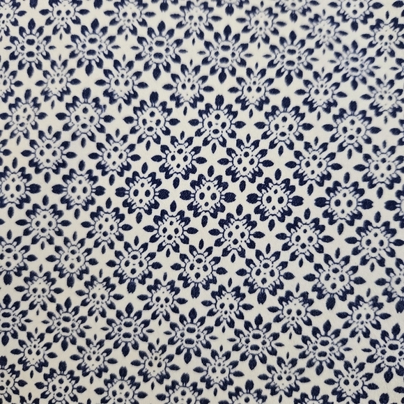 Donna Ricco NY Blue White Print Flat Front Lightweight Pants Size 10 - Picture 4 of 11